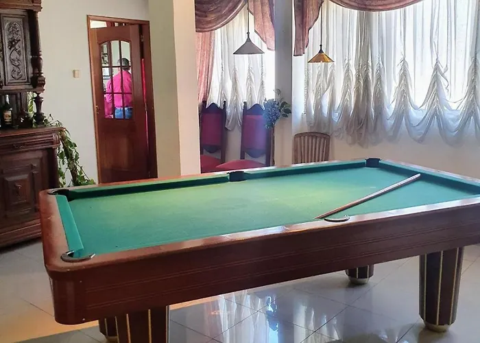 Tr House Casa de hóspedes *